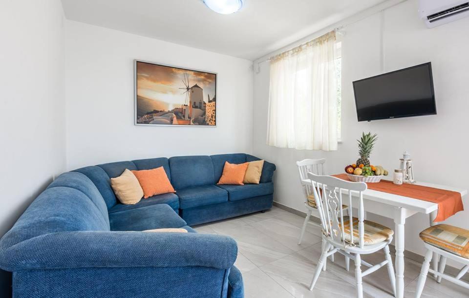 Apartments Dora Vantacici Eksteriør billede